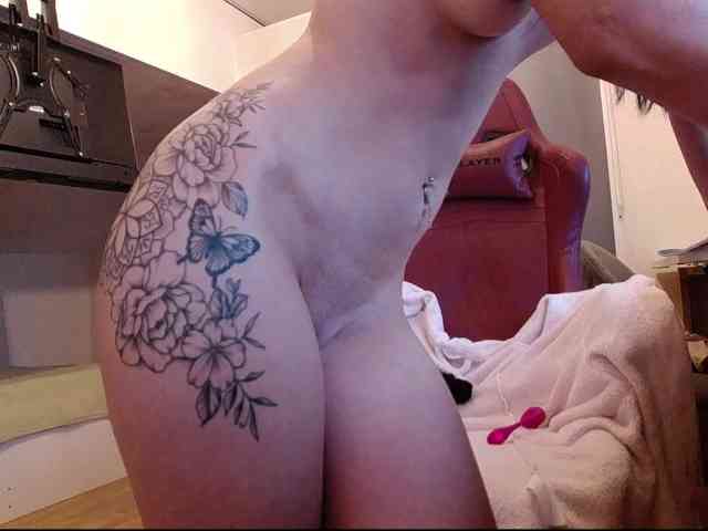 MaraBliss922 webcam