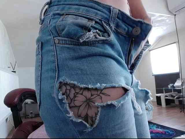 MaraBliss922 webcam