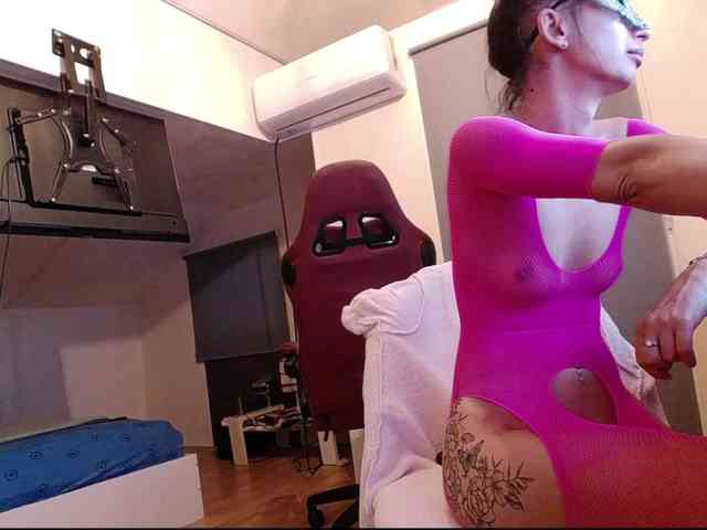 MaraBliss922 webcam
