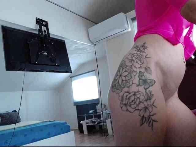 MaraBliss922 webcam