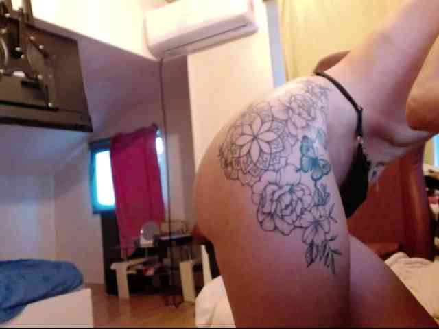 MaraBliss922 webcam