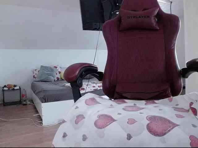 MaraBliss922 webcam