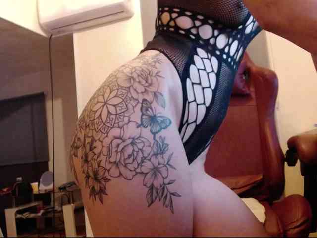 MaraBliss922 webcam