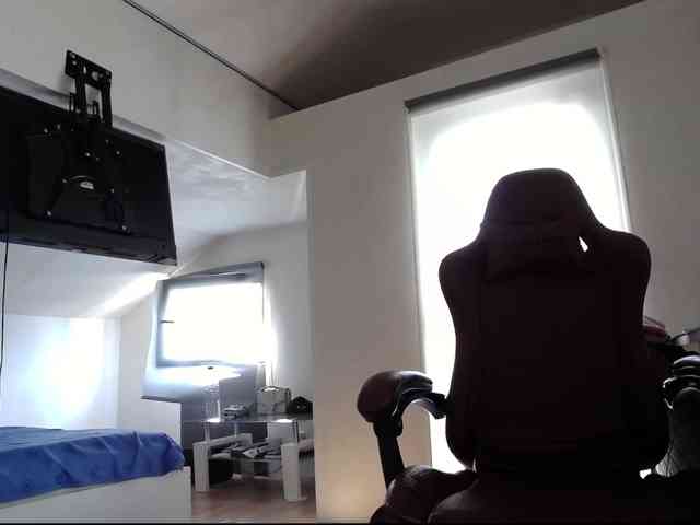 MaraBliss922 webcam