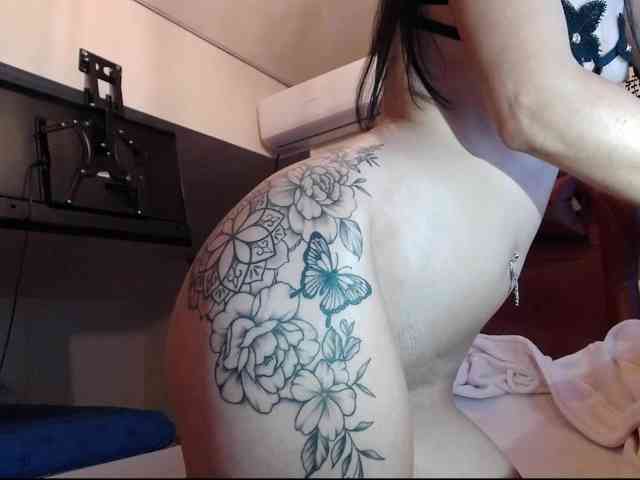 MaraBliss922 webcam
