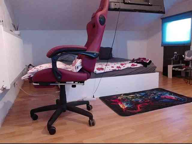 MaraBliss922 webcam