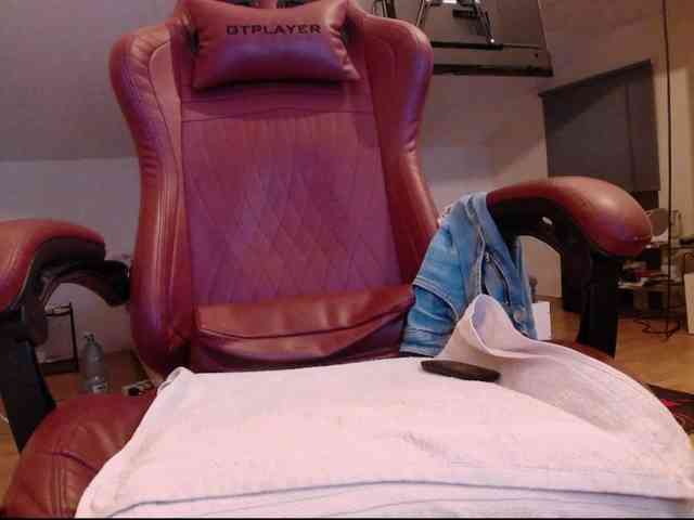 MaraBliss922 webcam