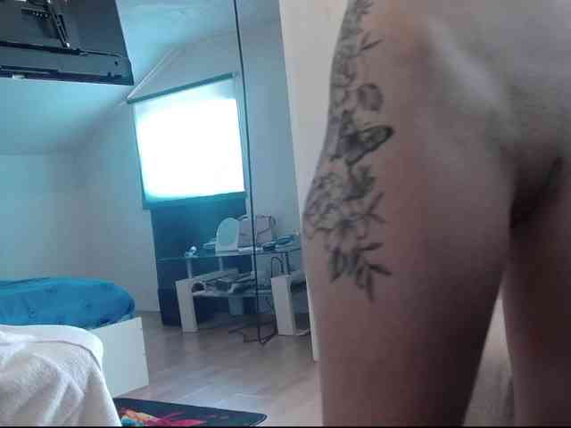 MaraBliss922 webcam