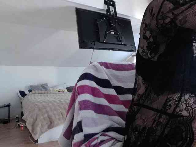 MaraBliss922 webcam