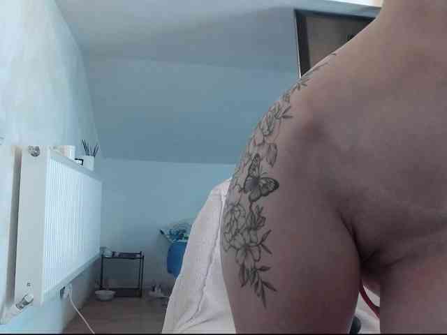 MaraBliss922 webcam