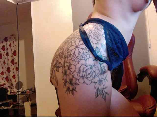 MaraBliss922 webcam