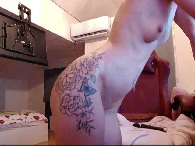 MaraBliss922 webcam