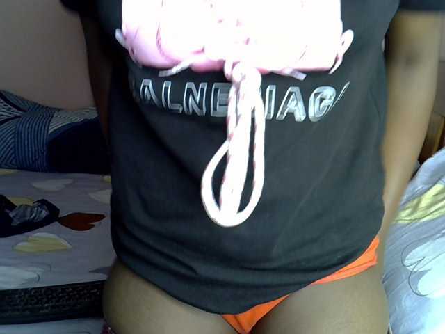 Beautyjaya2 live cam on BongaCams