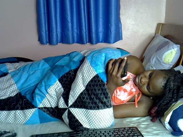 Beautyjaya2 live cam on BongaCams