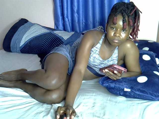 Beautyjaya2 live cam on BongaCams