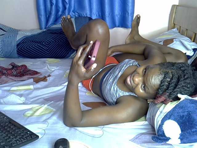 Beautyjaya2 live cam on BongaCams