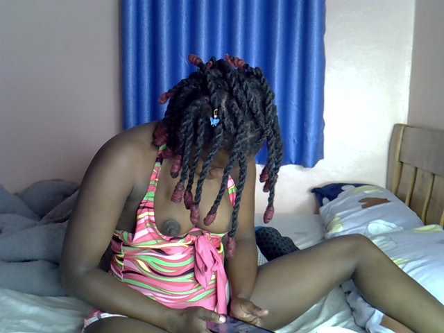 Beautyjaya2 live cam on BongaCams