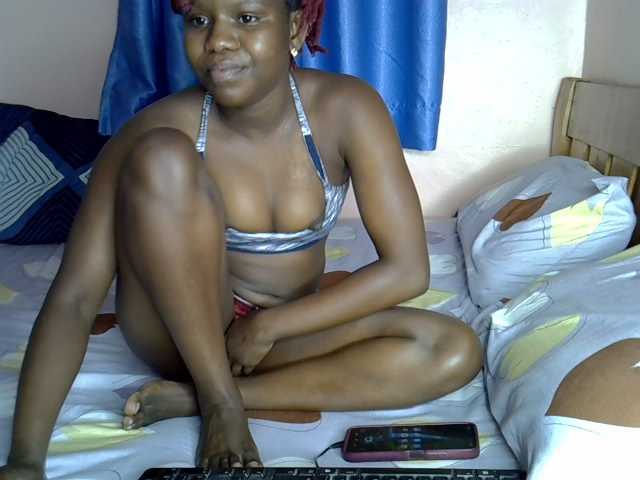 Beautyjaya2 live cam on BongaCams