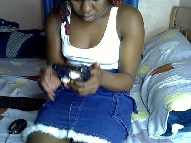 Beautyjaya2 live cam on BongaCams