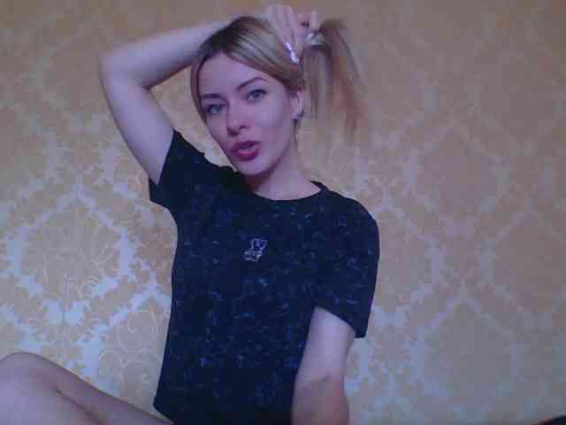 BeautifulSophy1 webcam