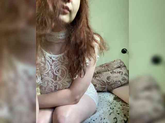 NikaLovee webcam