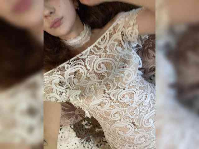 NikaLovee webcam