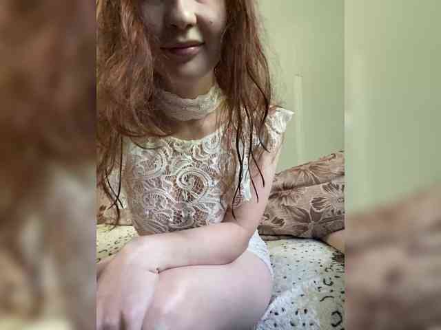 NikaLovee webcam
