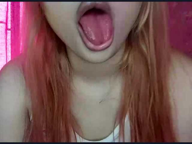 TinaTil live cam on BongaCams