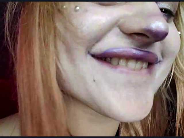 TinaTil live cam on BongaCams