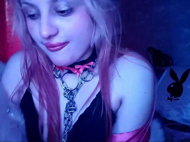 TinaTil live cam on BongaCams