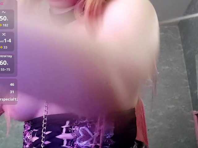 TinaTil live cam on BongaCams