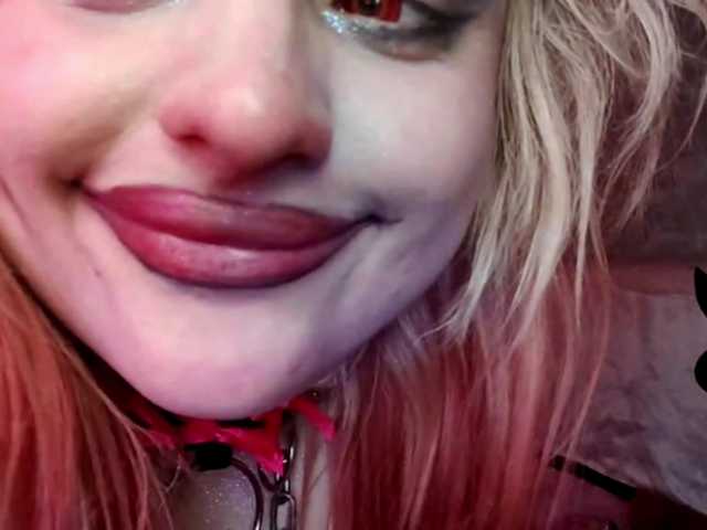 TinaTil live cam on BongaCams