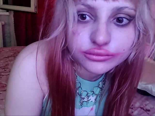 TinaTil live cam on BongaCams