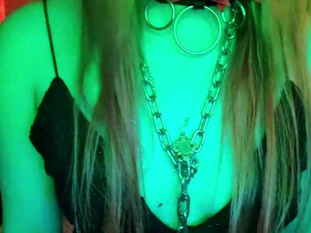 TinaTil live cam on BongaCams