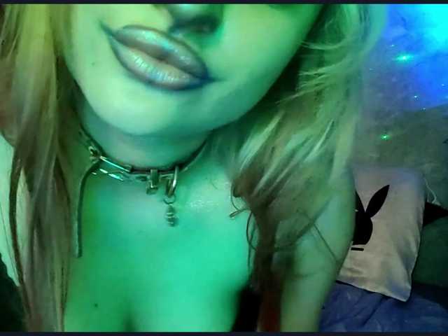 TinaTil live cam on BongaCams