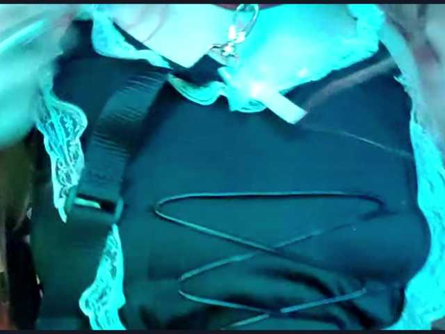 TinaTil live cam on BongaCams
