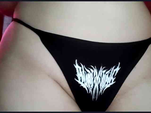TinaTil webcam
