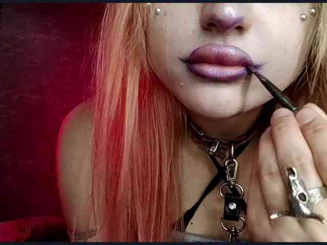 TinaTil webcam