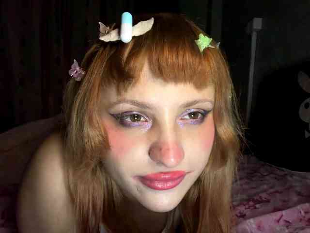 TinaTil webcam