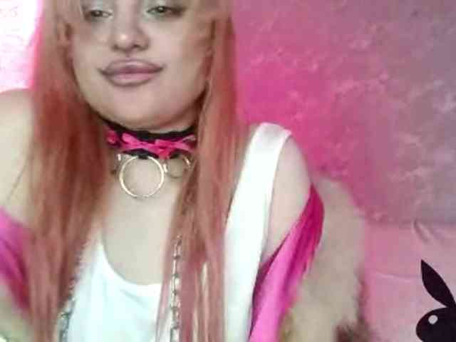 TinaTil webcam