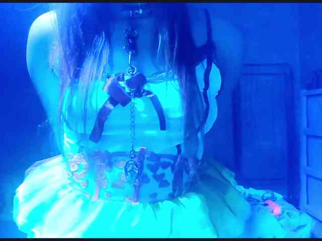 TinaTil webcam