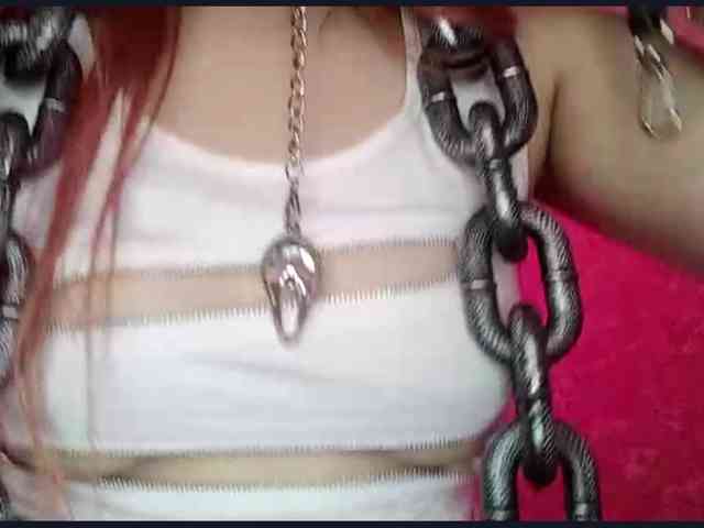 TinaTil webcam