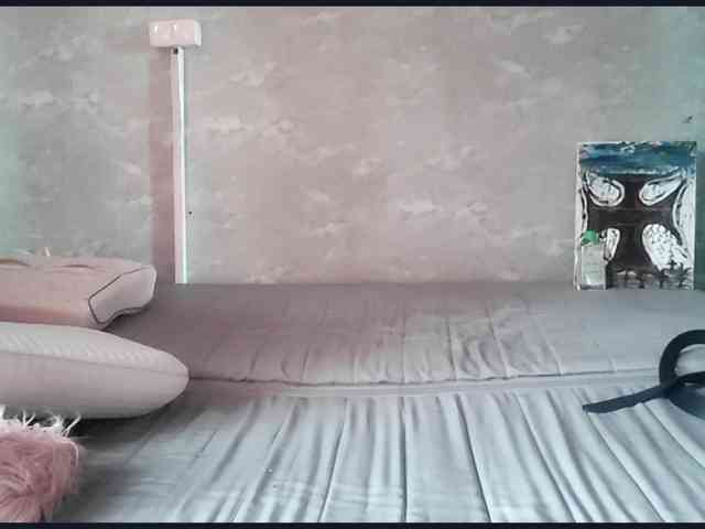 TinaTil webcam