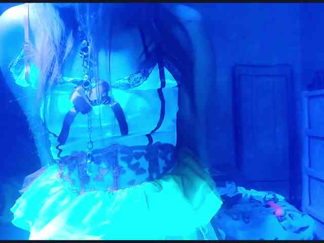 TinaTil webcam