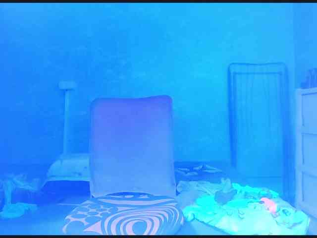 TinaTil webcam
