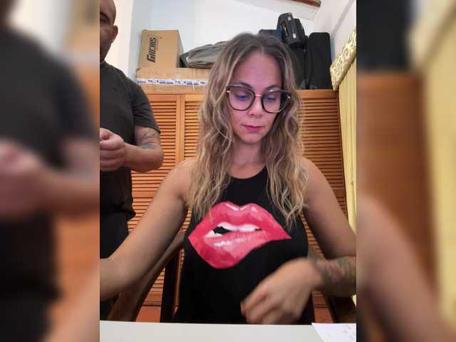 patyandal live cam on BongaCams