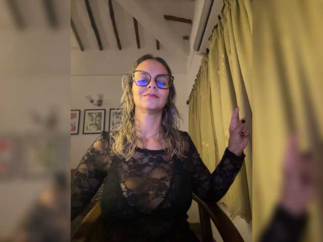 patyandal live cam on BongaCams