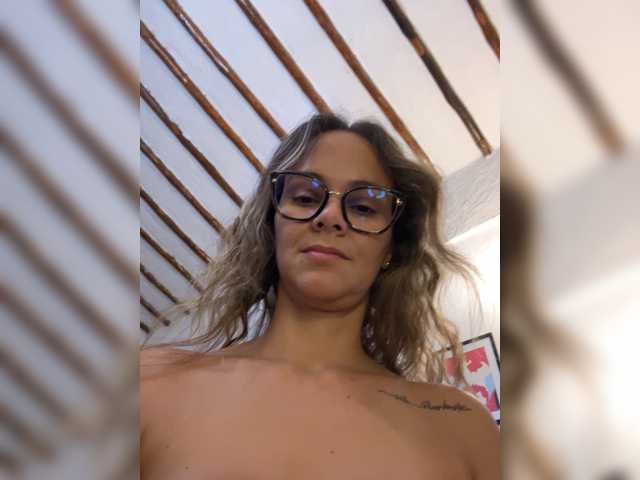 patyandal live cam on BongaCams