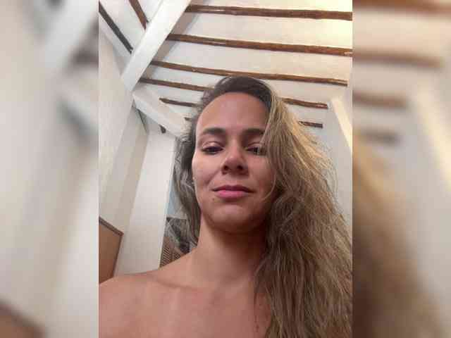 Modelo: patyandal