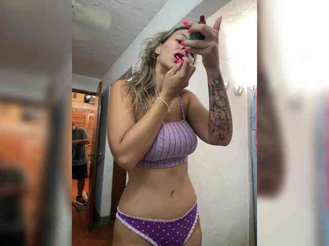 Modelo: patyandal